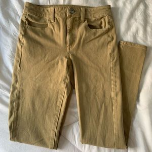 American Eagle Hi-Rise Skinny Khaki Jeans / Jeggings size 2
